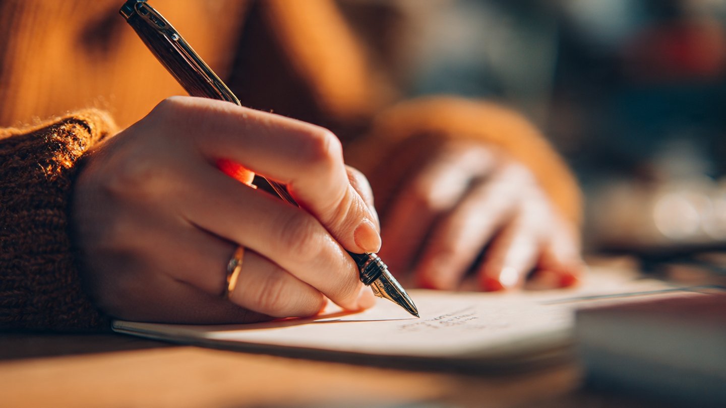 Key Elements of Successful Prompts